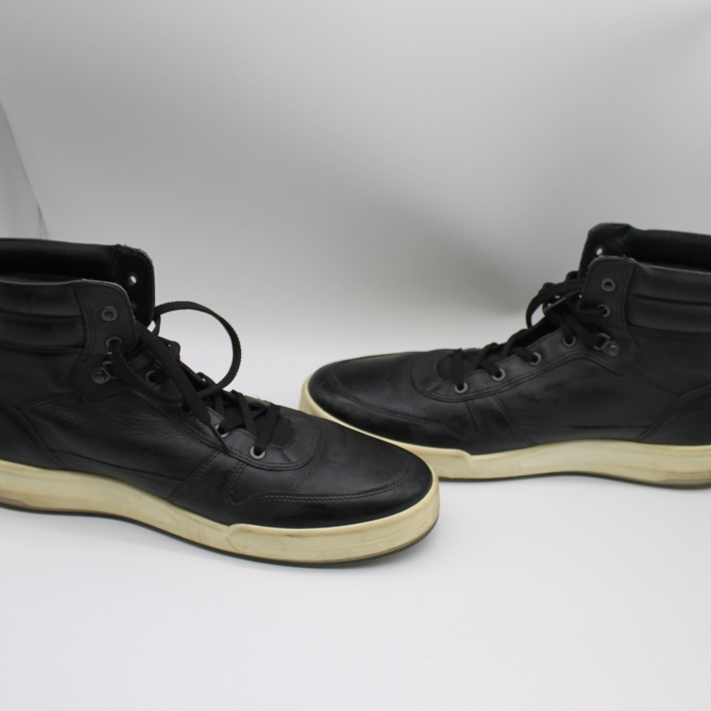 ECCO 5776 Mens Black Leather High Top Sneaker